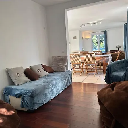 La Maison De Pierres Onches *